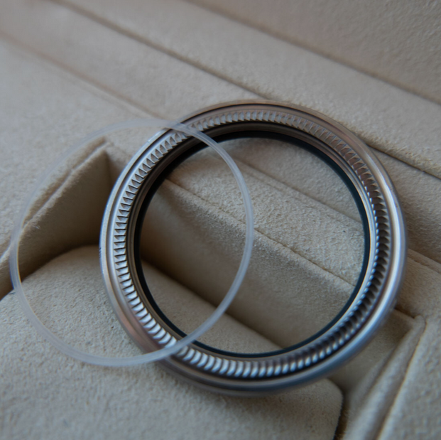 Ceramic and Stainless Steel Bezel Rolex Submariner 116610 LN Black Sub 40mm - Image 2