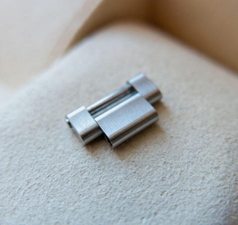 Genuine Rolex Oyster Perpetual Half Link - 126000 - Image 6